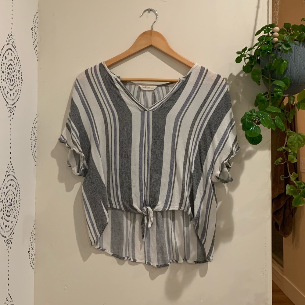 Cropped blouse